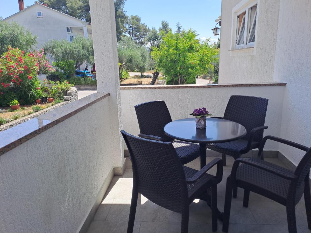 Studio Apartments Maslinik Krk Town Zewnętrze zdjęcie