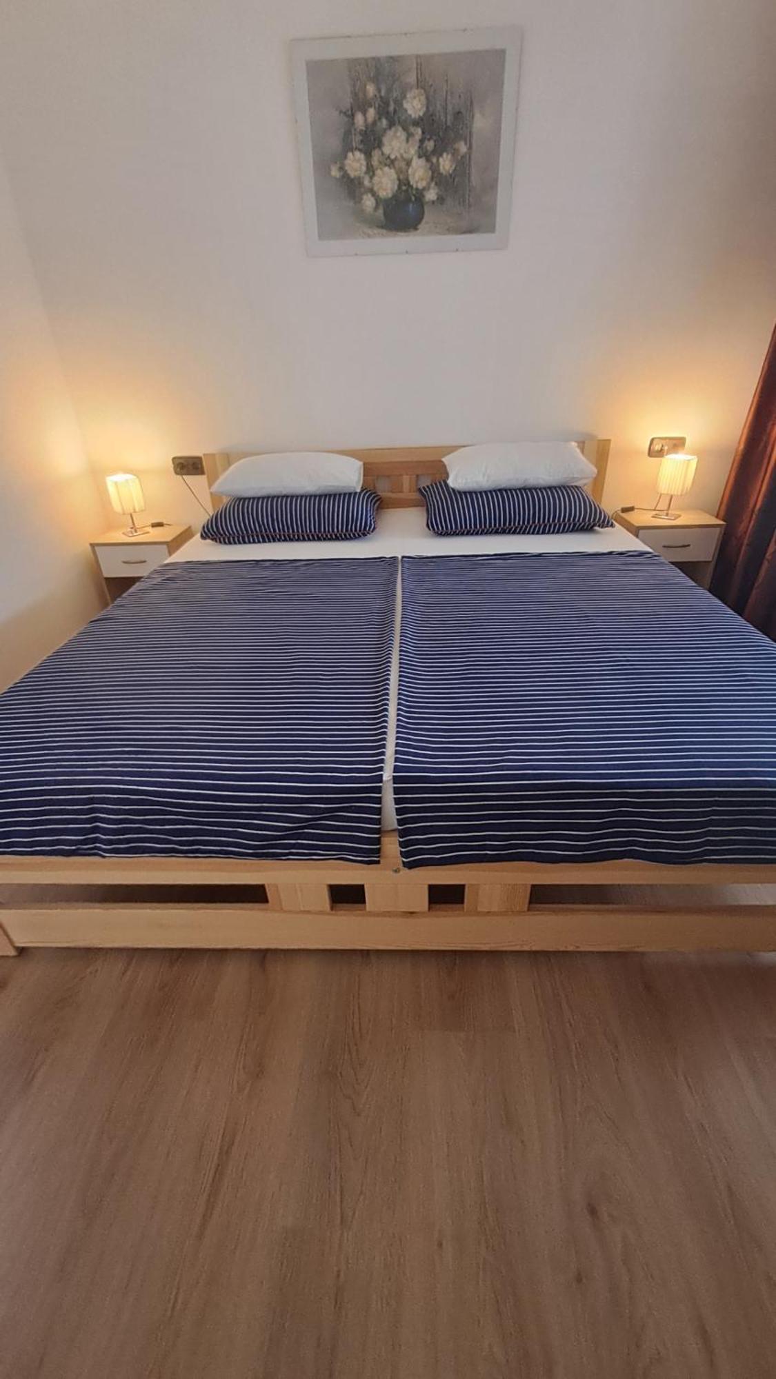 Studio Apartments Maslinik Krk Town Zewnętrze zdjęcie